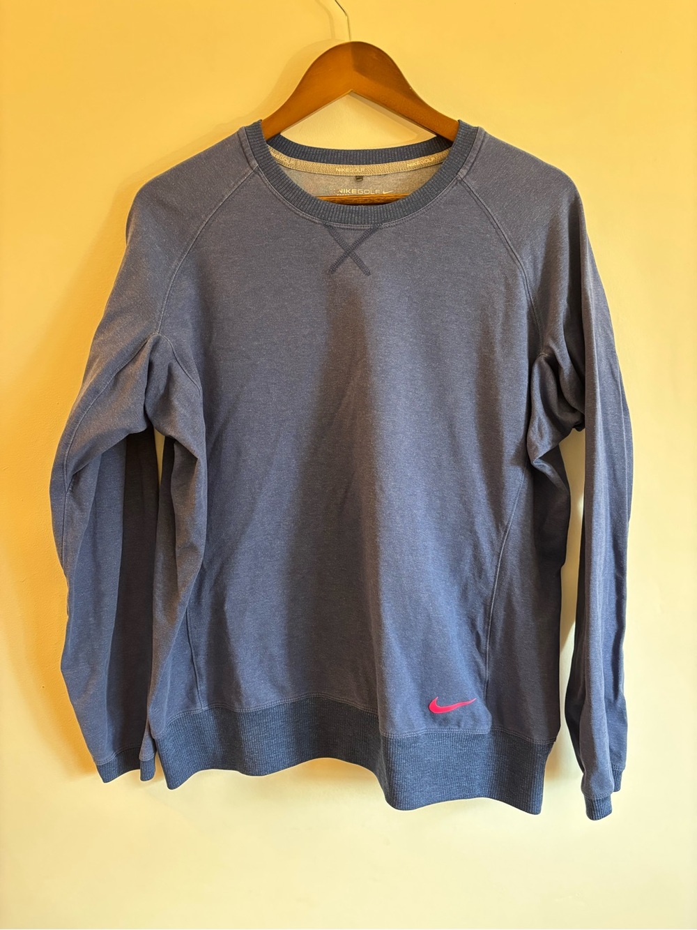 Nike Men’s Crewneck Sweatshirt in Slate Blue with Pink Swoosh